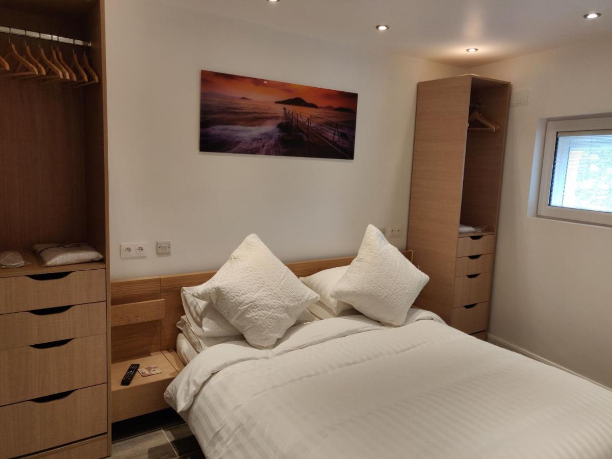 Dobbies Adults Only Boutique Apartment Saint-Marcel-sur-Aude Zewnętrze zdjęcie